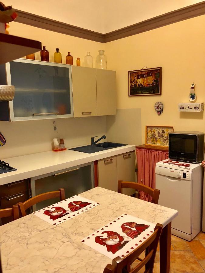 Camera Matrimoniale Privata Con Bagno Interno Верчеллі Екстер'єр фото